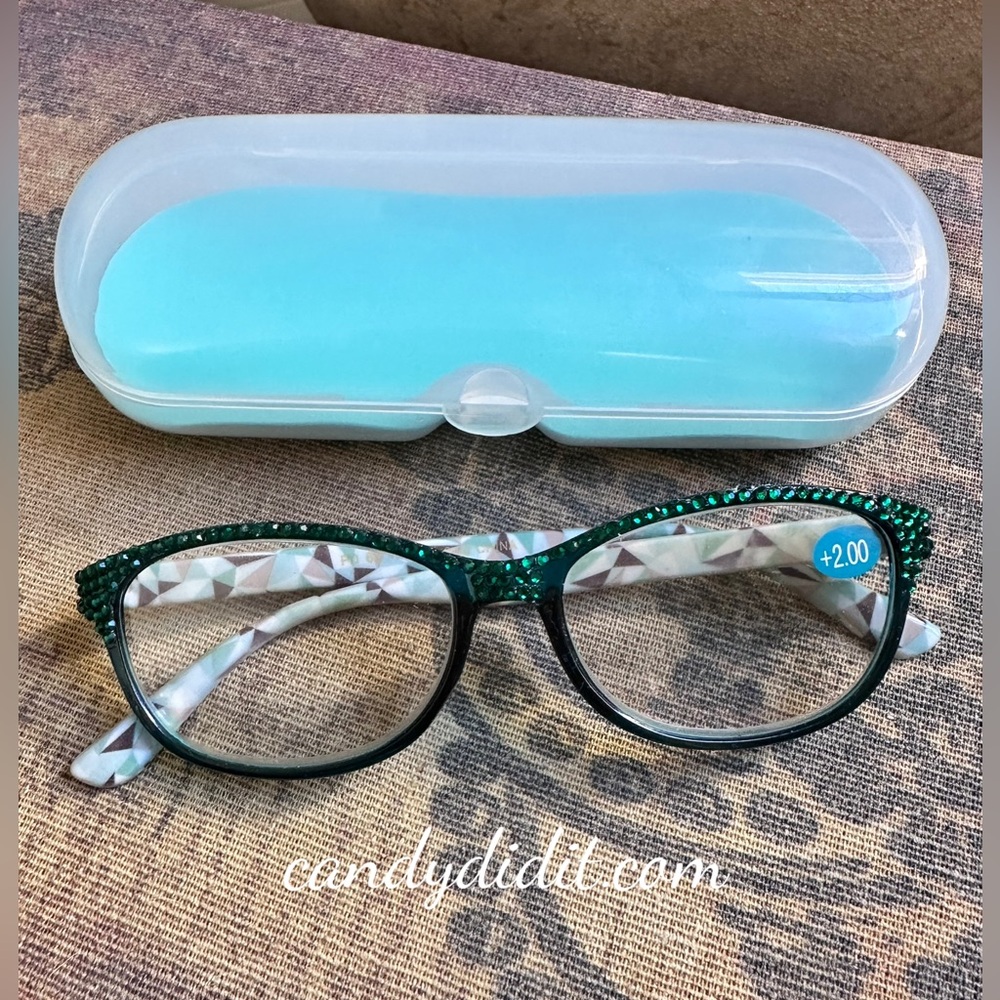 NWT Beautiful It’s All About The Green Crystal Reader Glasses 2.00 Strength